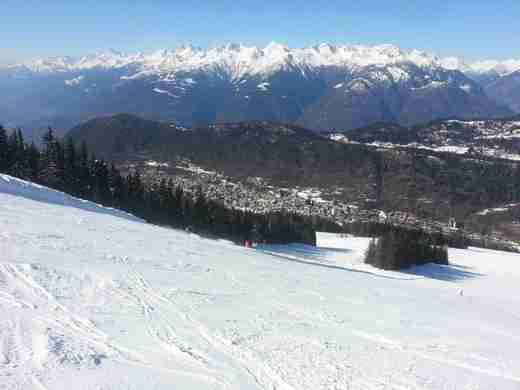 05 Dole je Aprica