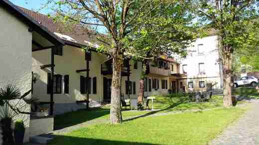 10 Areál hotelu Stadthof