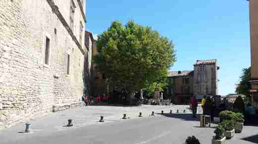 17 Gordes