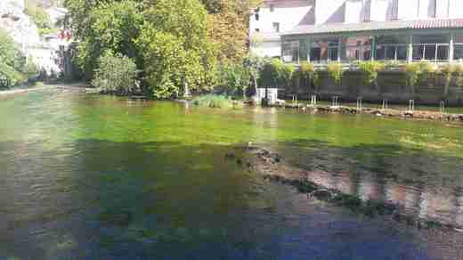 21  Fontaine de Vaucluse