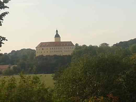 13 Neuseusslitz