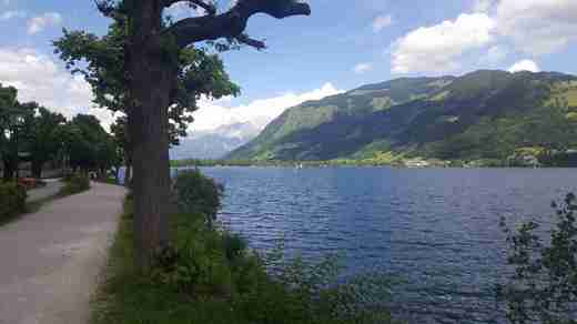 24 Zellské jezero