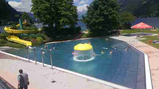 25 Koupaliště v Zell am See