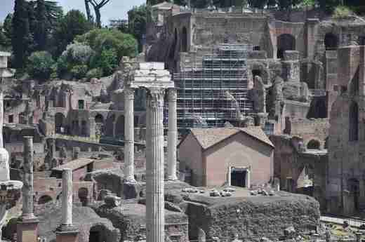 42  Forum Romanum