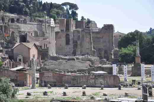 45  Forum Romanum