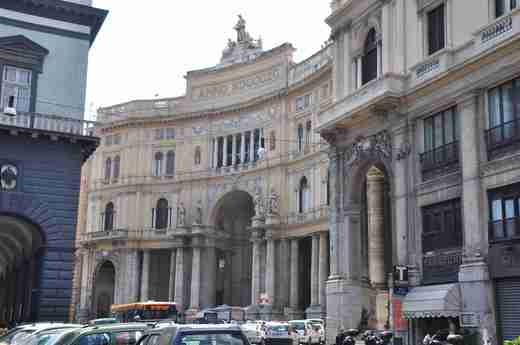 14 Galeria Umberto I.