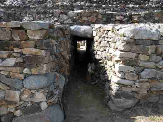 13 Cairn de Barnenez