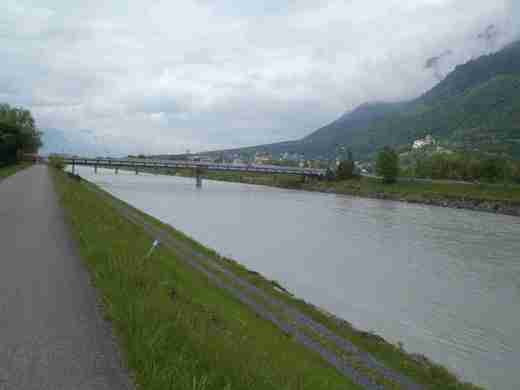 16 Vaduz