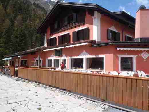 19 Hotel Roseg