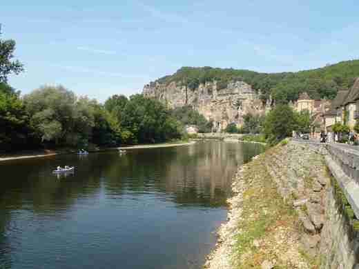 12 La Roque Gageac