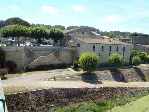 05 Pessac sur Dordogne