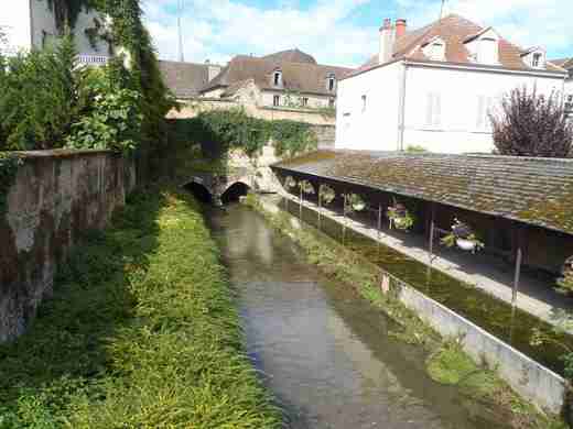 25 Beaune