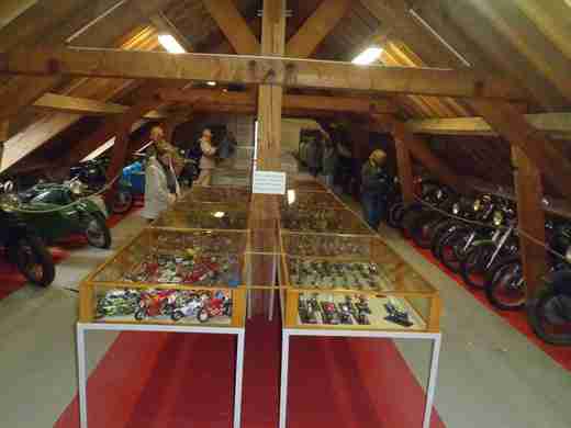 15 Muzeum v Chateau de   Savigny-les-Beaune