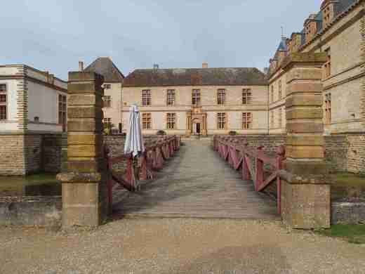 14 Chateau Cormatin