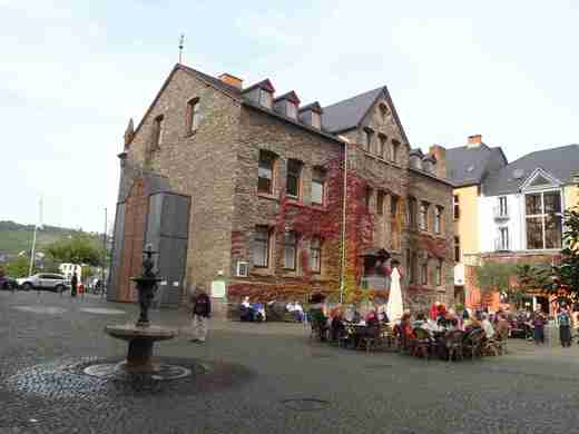 12 Bernkastel