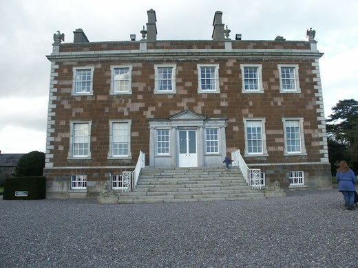 18  Newbridge Demesne House