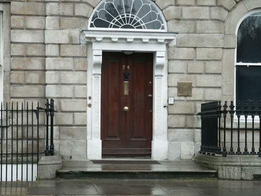 35 Dublinské dveře